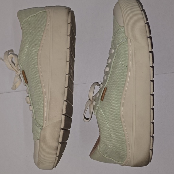 Dr. Scholl's Light Green Canvas Sneakers Womens Size 10 - Picture 15 of 16